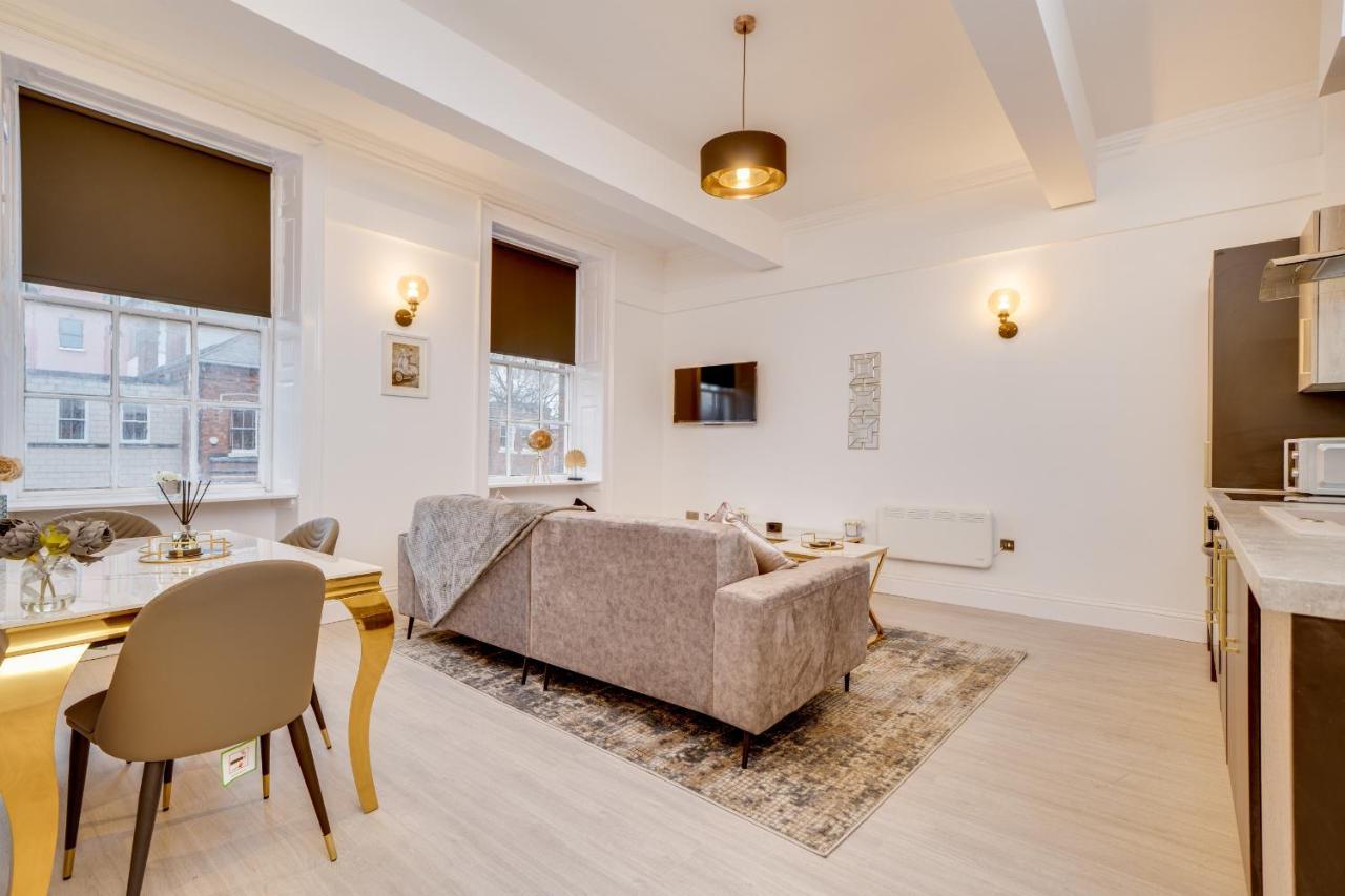 Town House Apartments เวคฟิลด์ ภายนอก รูปภาพ