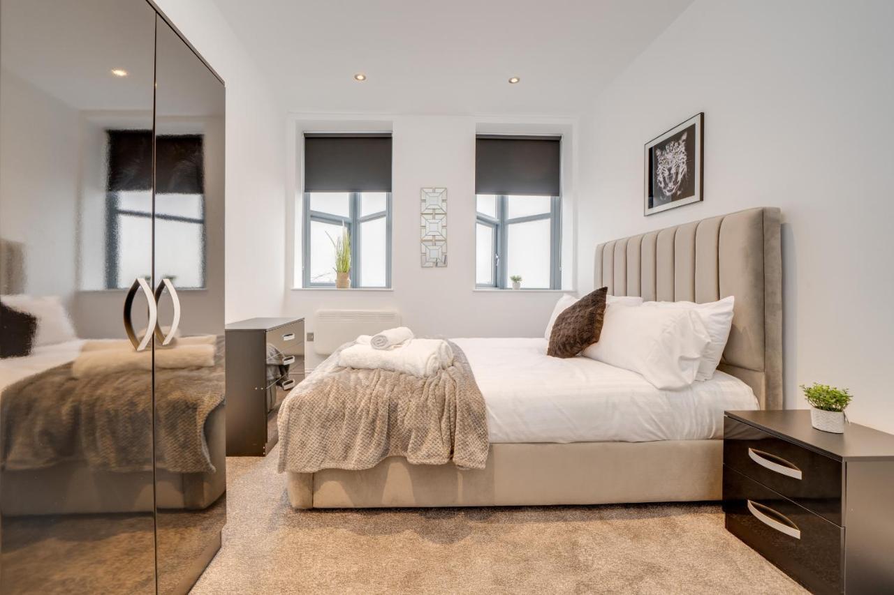 Town House Apartments เวคฟิลด์ ภายนอก รูปภาพ